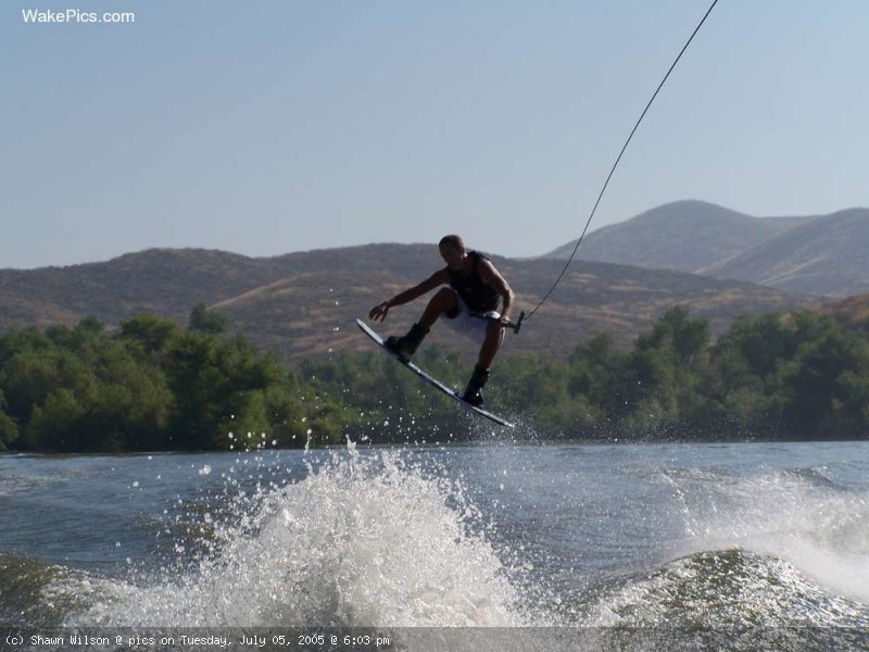 image-wakeboarding-wakeskating-photos.jpg