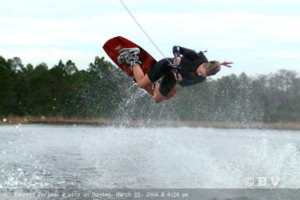 image-wakeboarding-wakeskating-photos.jpg