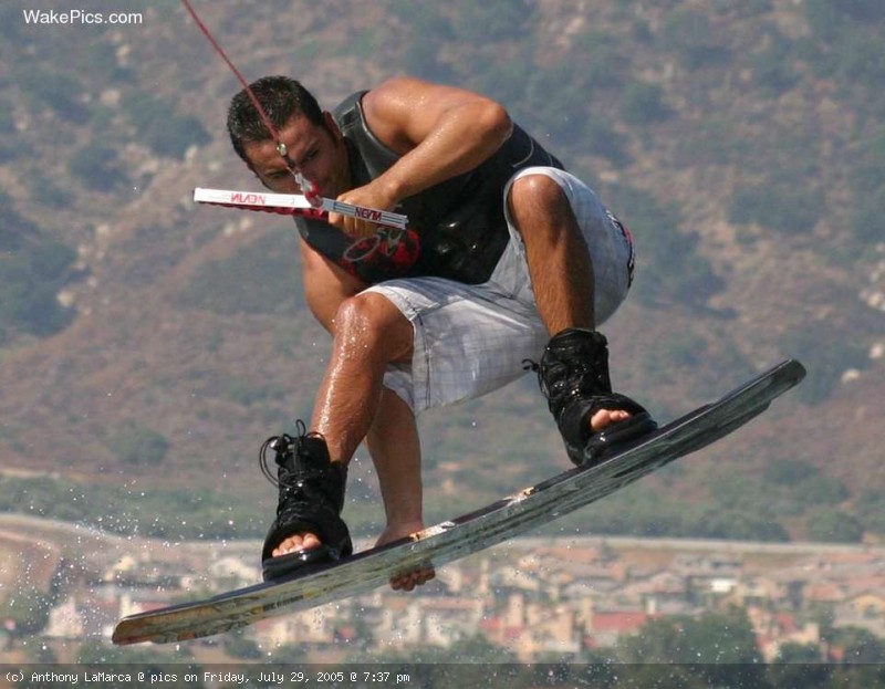 image-wakeboarding-wakeskating-photos.jpg