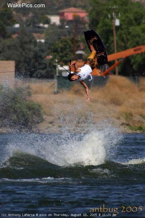 image-wakeboarding-wakeskating-photos.jpg