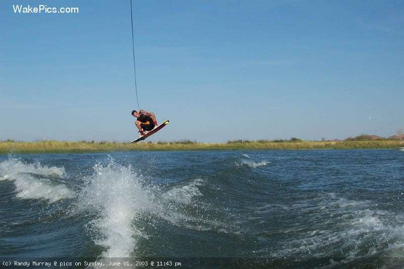 image-wakeboarding-wakeskating-photos.jpg