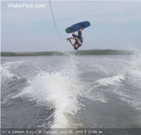 image-wakeboarding-wakeskating-photos.jpg