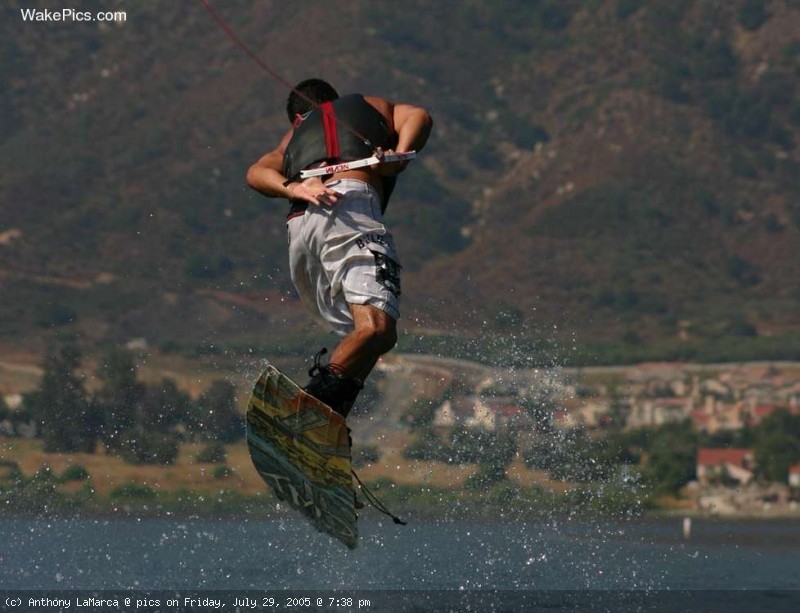 image-wakeboarding-wakeskating-photos.jpg