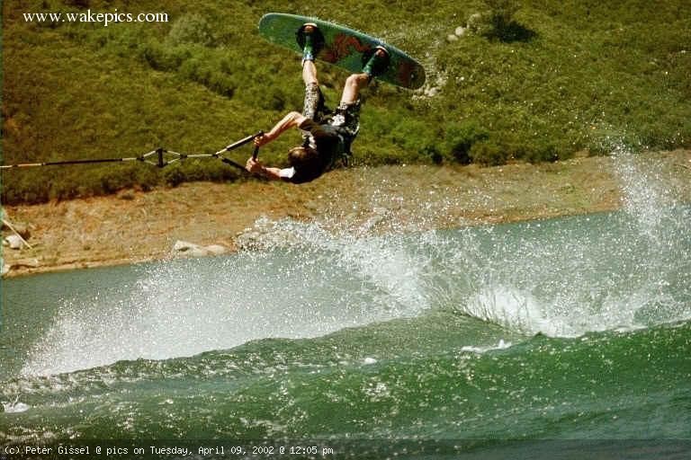 image-wakeboarding-wakeskating-photos.jpg