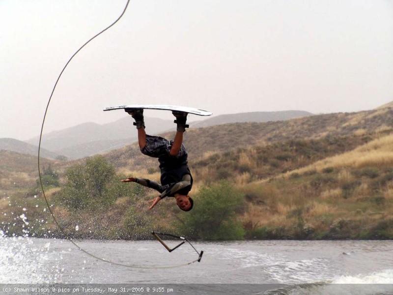 image-wakeboarding-wakeskating-photos.jpg