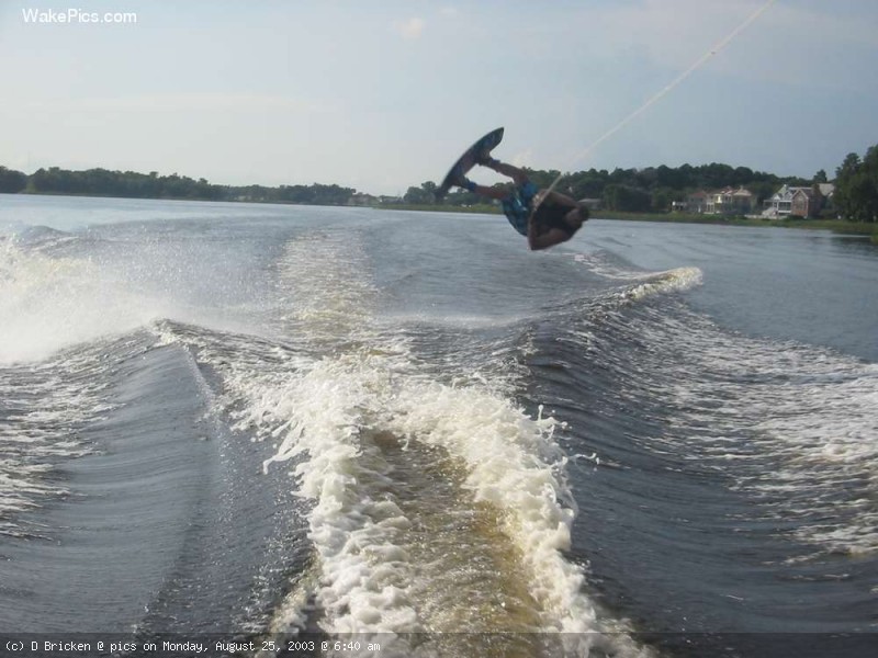 image-wakeboarding-wakeskating-photos.jpg