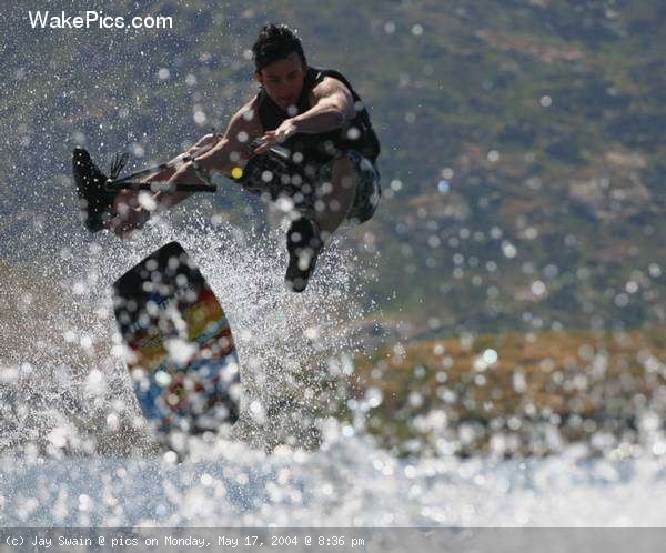 image-wakeboarding-wakeskating-photos.jpg