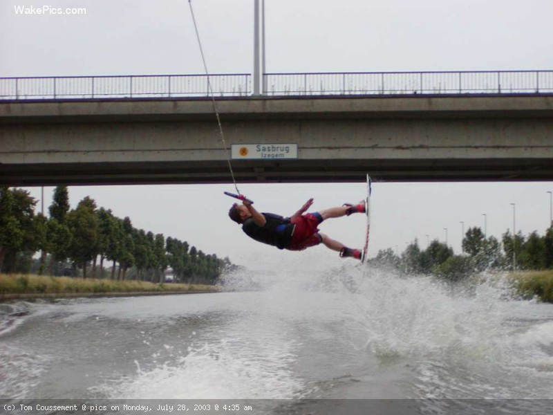 image-wakeboarding-wakeskating-photos.jpg