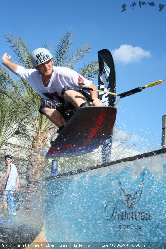 img_2578-wakeboarding-wakeskating-photos.jpg