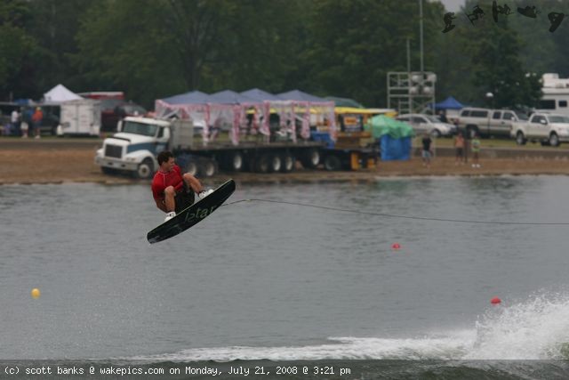 jeff-wakeboarding-wakeskating-photos.jpg